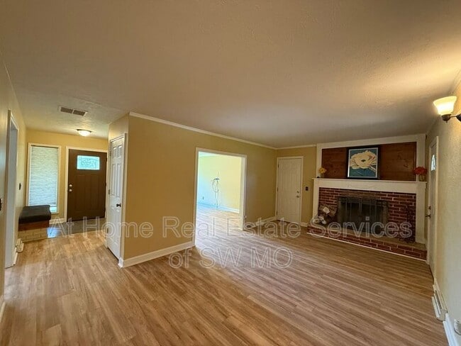 Photo - 516 E Stanford St