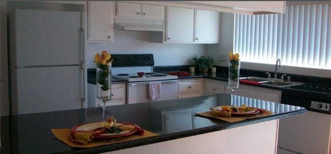 Cocina - Stone Arbor Apartments