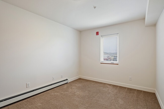 Coopers Landing Apartments