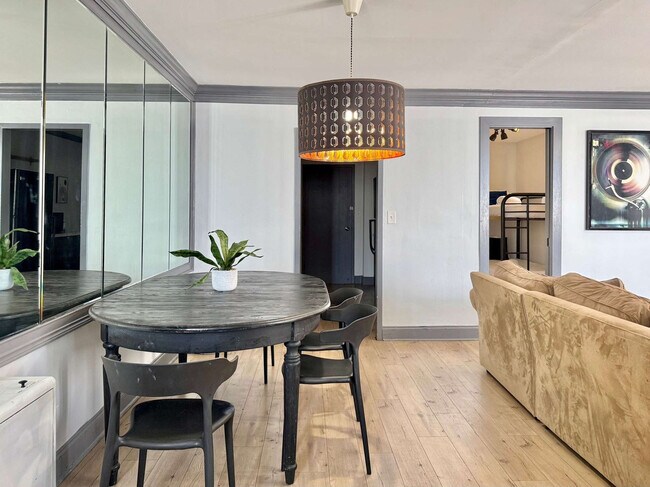 Photo - 215 Piedmont Ave NE Unidad ID1299370P