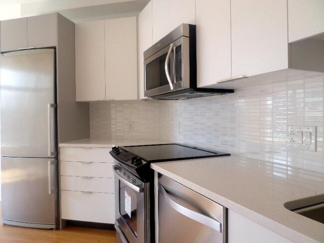 Photo - 118 Kingston St Unit 701