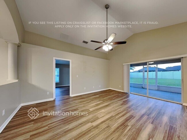 Photo - 4622 Sandhurst St