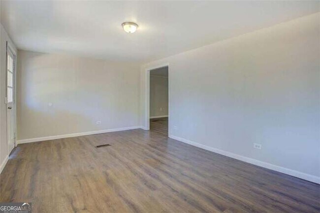 Photo - 201 Oglesby Bridge Rd SE