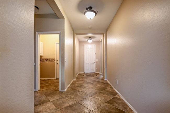 Photo - 4 bedroom 2 bath home in Highlands Ranch neighborhood in Chino Valley