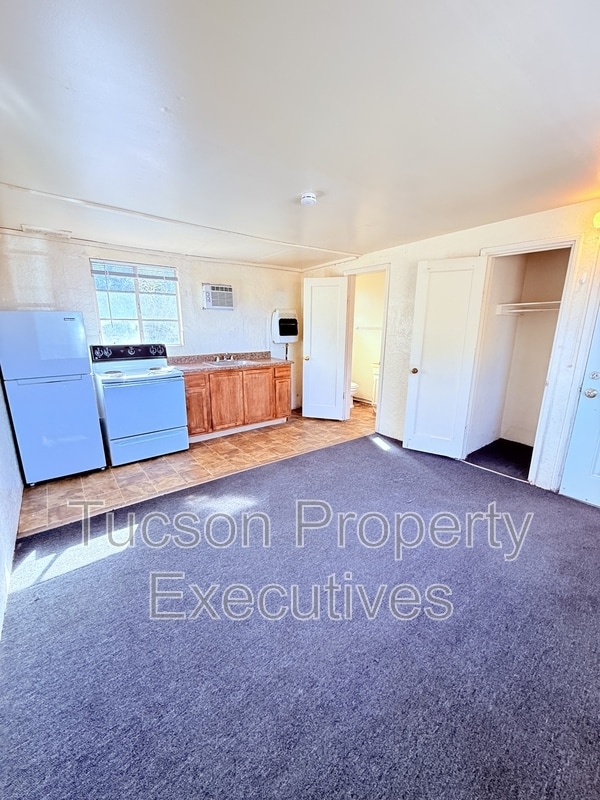 Photo - 3274 E Benson Hwy