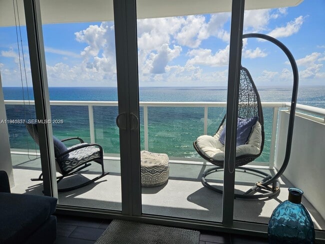 Photo - 3140 S Ocean Dr Unit 1705