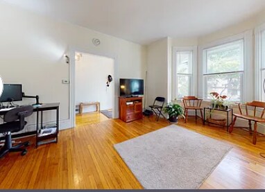 Photo - 74 Fairbanks St Unit Apt 1