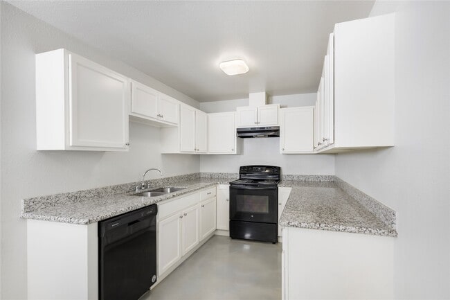 638 Luke St