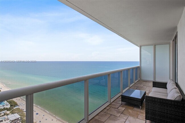Building Photo - 1830 S Ocean Dr Unit 3310