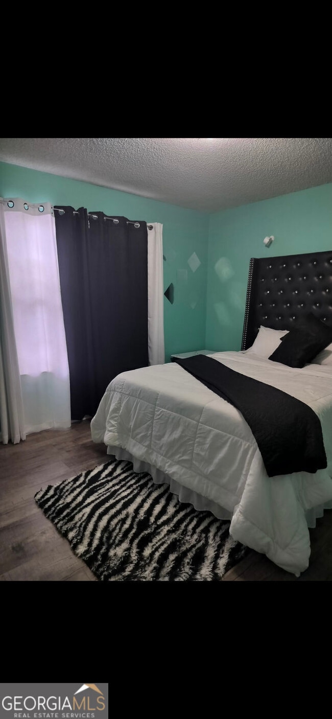 Photo - 7567 Sugarcreek Dr