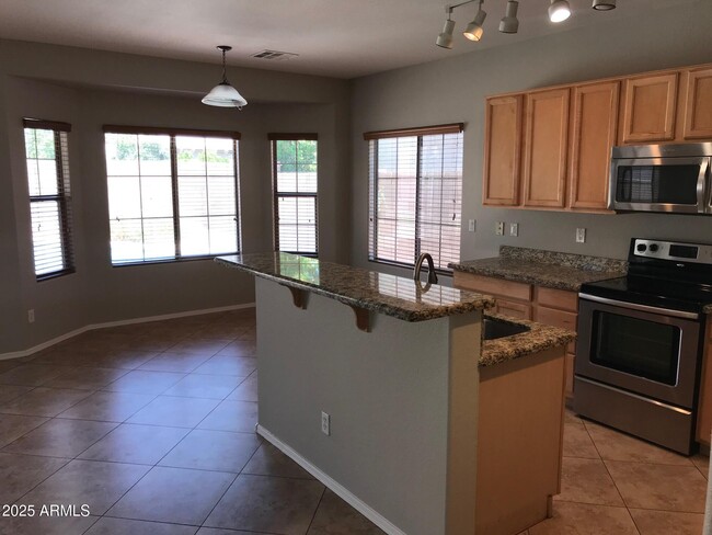 Photo - 3440 E Flower St