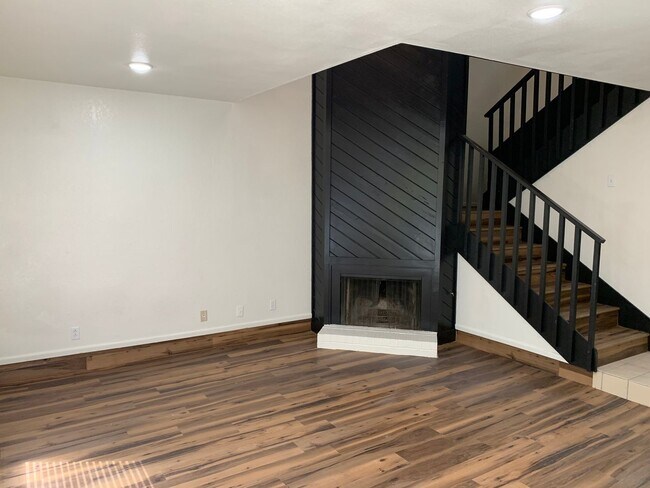 Photo - DS 7201 Memphis Avenue Unit A