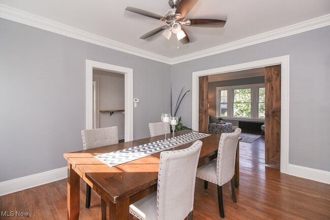 Photo - 2537 S Taylor Rd