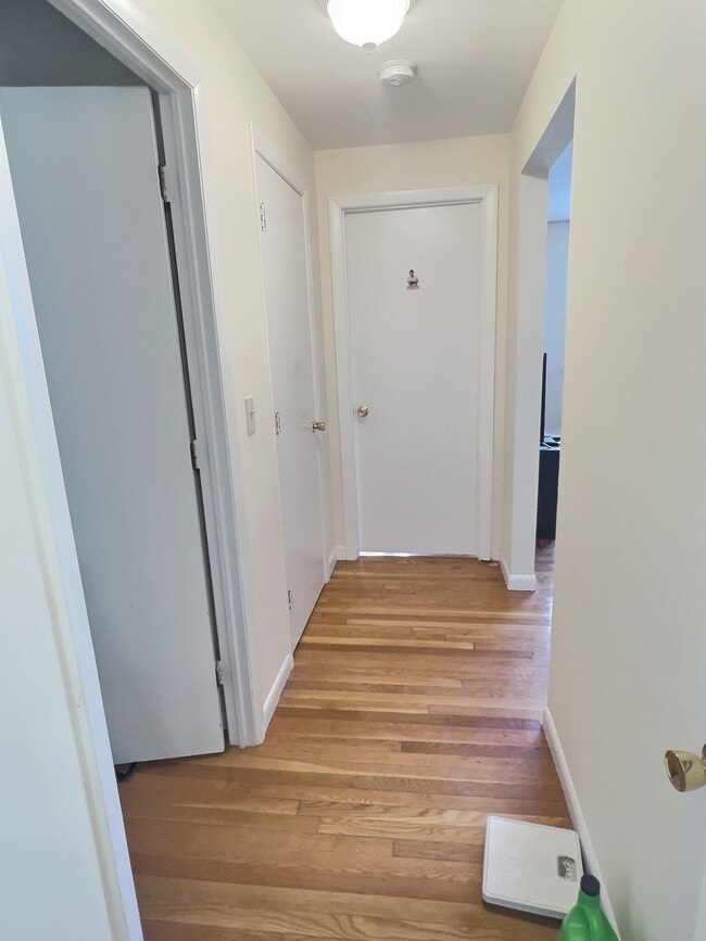 Photo - 1039 Commonwealth Avenue
