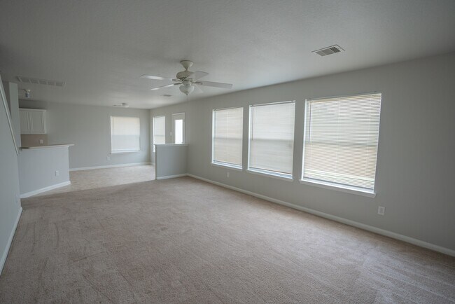 Photo - 20830 Balmoral Glen Ln