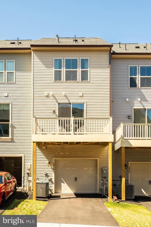 Photo - 3929 Small Roundtop Rd