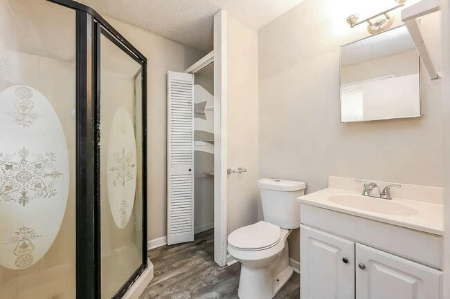 Photo - 158 Adams Ct