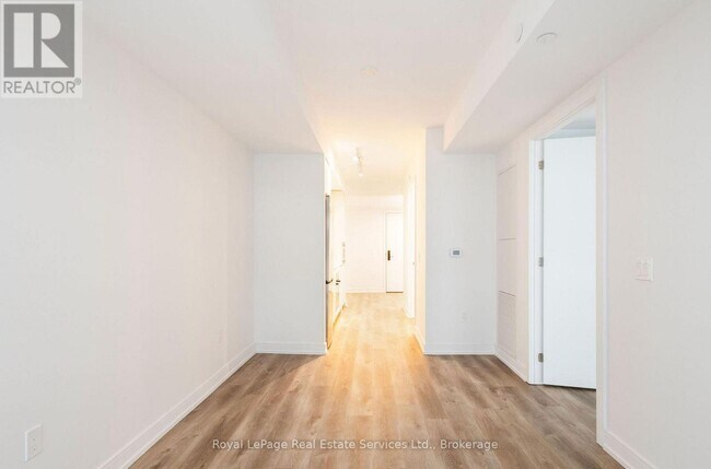 Photo - 1 Jarvis St Unité 1011