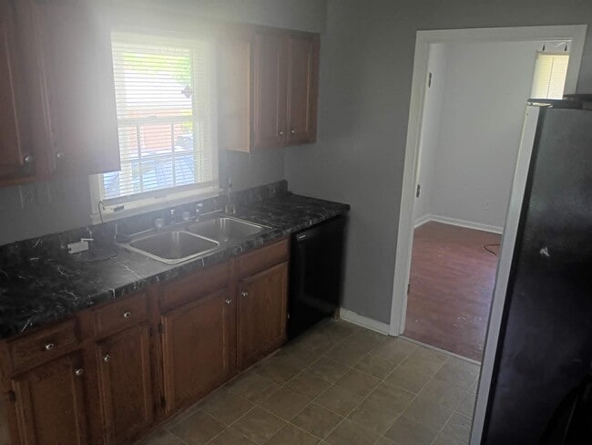 Photo - 511 Red Fox Ct