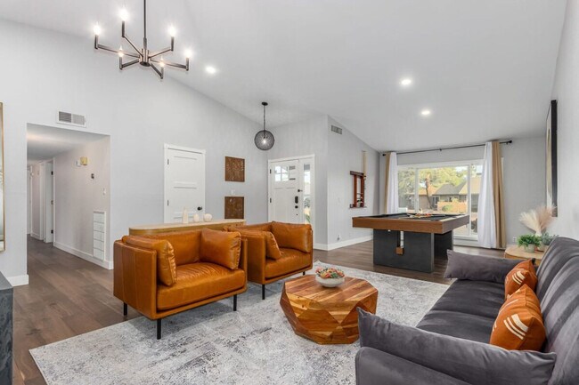 5902 E Corrine Dr Unit SI ID1558626P