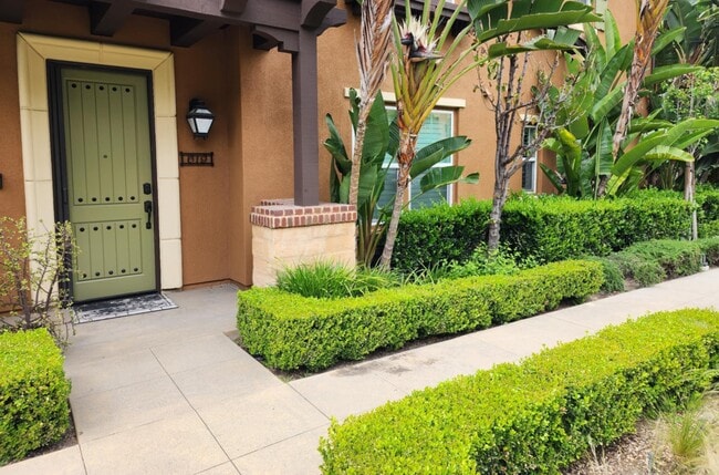Photo - 619 S Melrose St Condo