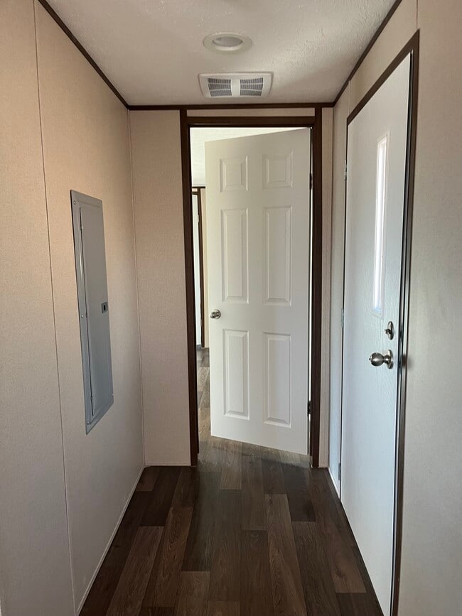 Photo - 211 Brookstone Vista Ln