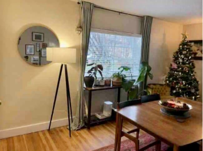 Photo - 1140 E 100 S