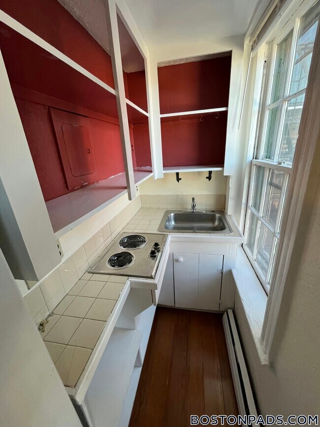 Photo - 41 Anderson St Unit 4-2