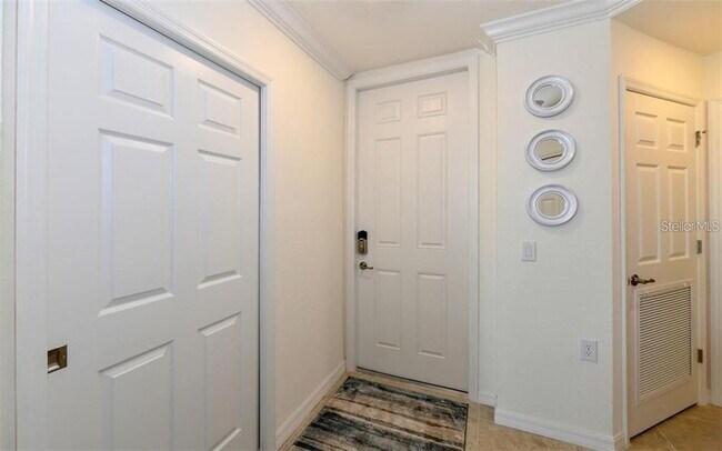 Photo - 16904 Vardon Ter Unidad 201