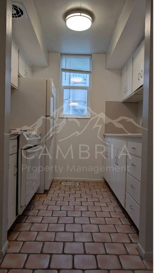 Photo - Cozy 2 BR 1 BA Condo Available In West Valley