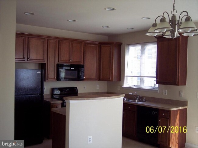 731 Chevington Ct