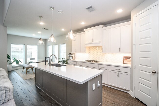 Photo - 4207 Ana Ridge Ln