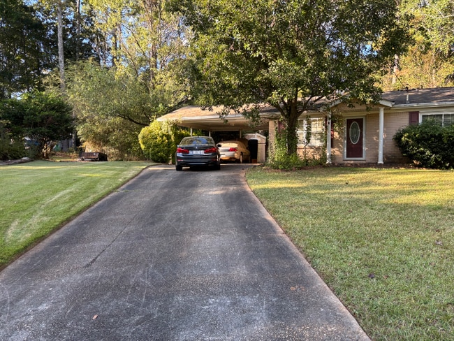 Photo - 2311 Chestnut Log Pl