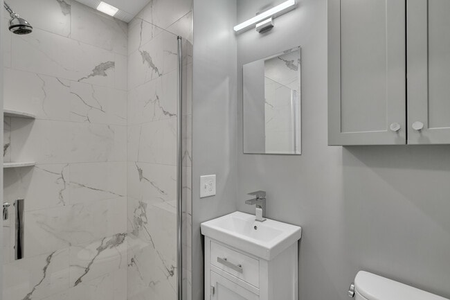 Photo - 142 Sutherland Rd Unit 2