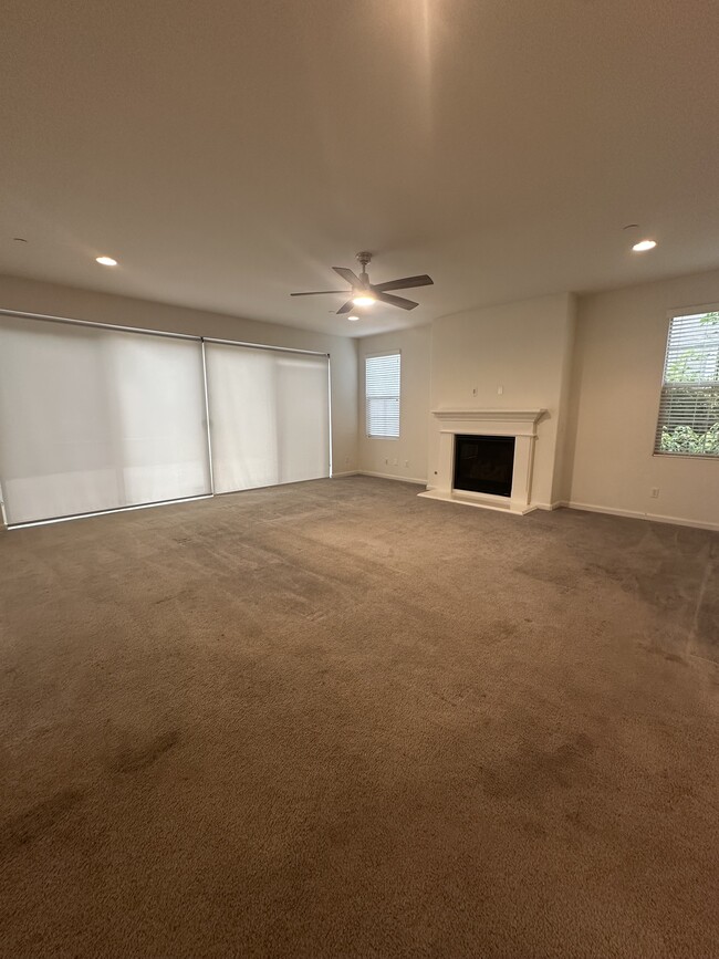 Photo - 6449 Autumn Gold Way