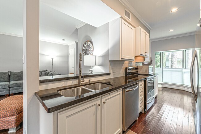 Photo - 701 Bering Dr Unit 1901