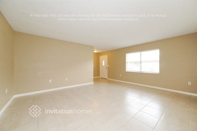 Photo - 6029 Christina Dr E