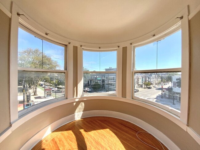 Photo - 1BR W/ Bonus Room. In-Unit LAUNDRY! DISHWASHER! PARKING AVAILABLE! Unit #3