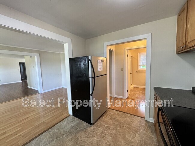 Photo - 7515 Aboite Center Rd