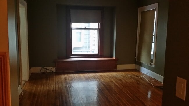 Photo - 30 Oxford St Unit 2