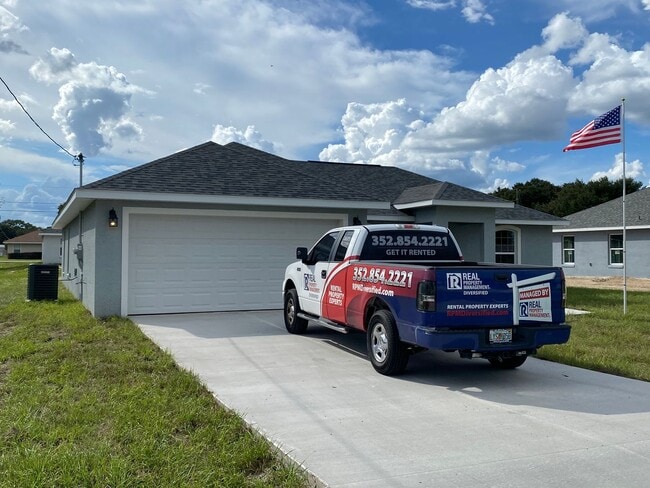 Photo - Desirable SE Ocala neighborhood 3/2/2 ** Wont Last**