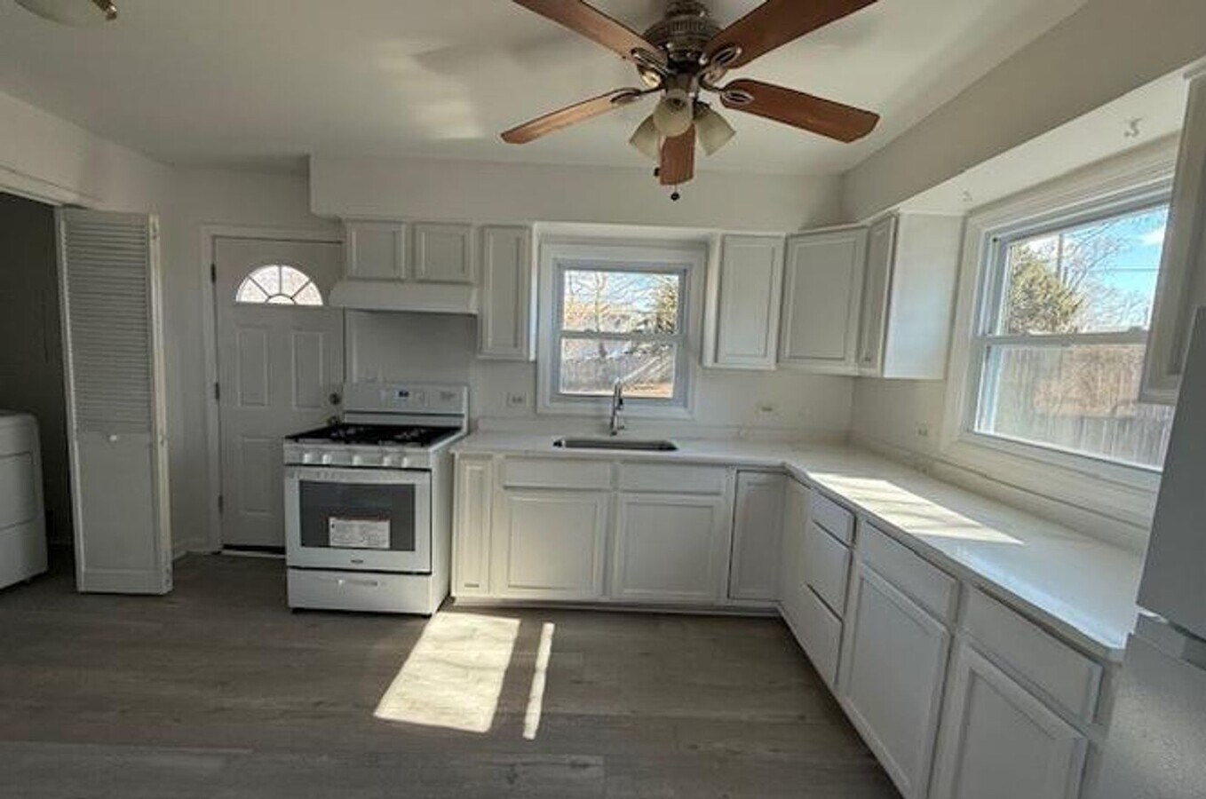 Photo - 36855 Elizabeth Dr