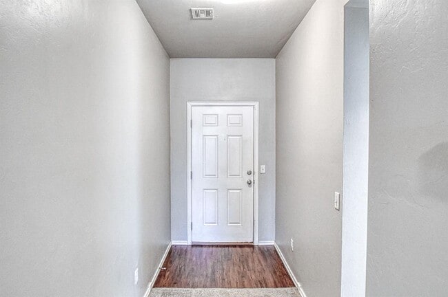 Photo - 1325 Quartz Pl