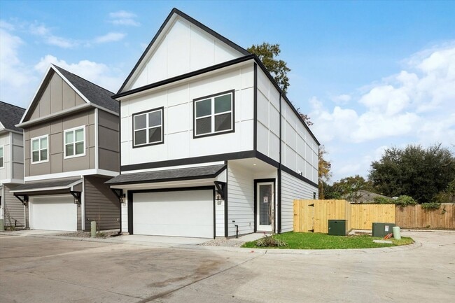 Photo - Brand New Construction in Clark Meadows!