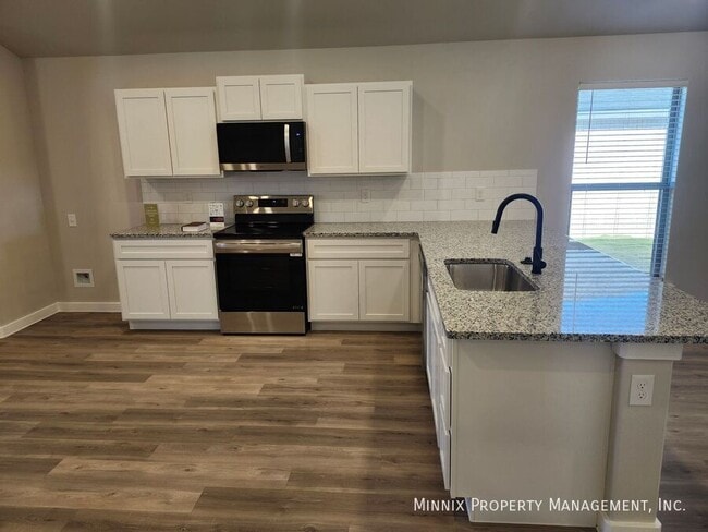 Photo - 2218 133rd St