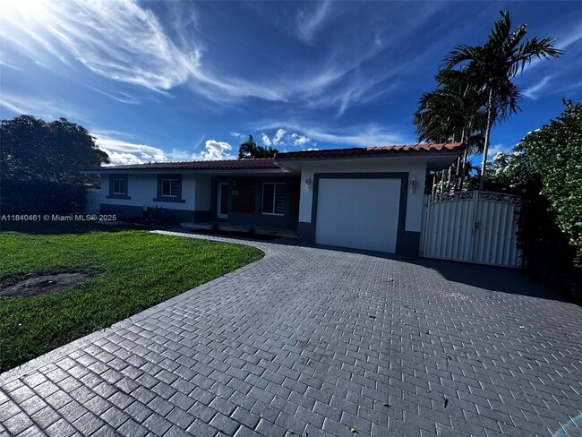 Building Photo - 12745 SW 33rd Terrace Rental