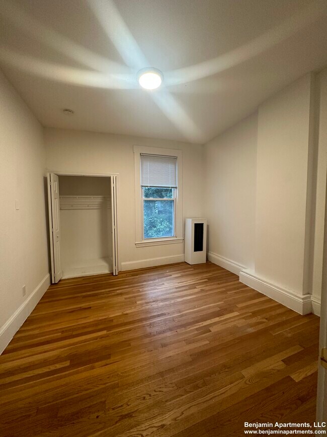 Photo - 38 Newton St