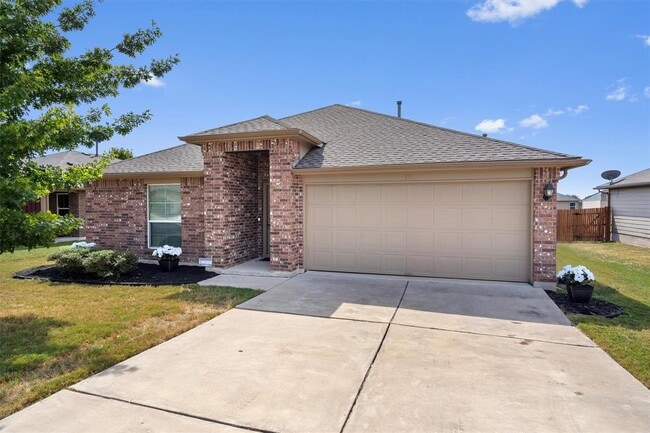 Photo - 300 Camellia Dr