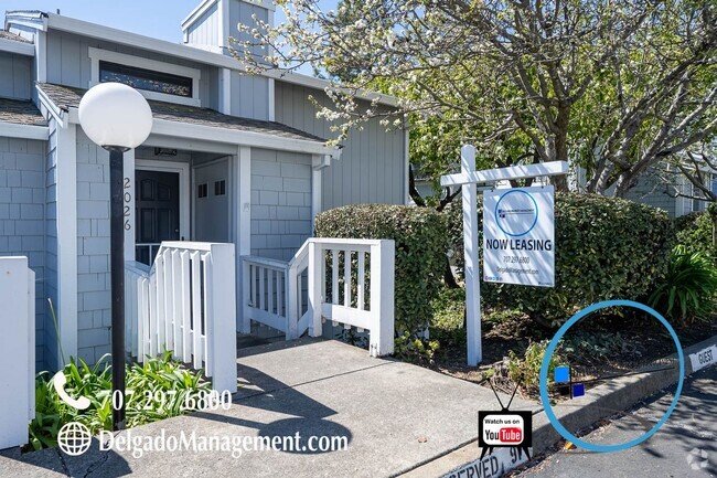 Building Photo - Benicia three bedroom, two and half baths ... Rental