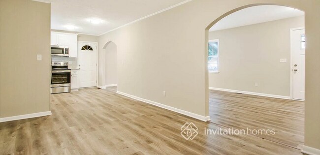 Photo - 4561 Birch Ridge Trail